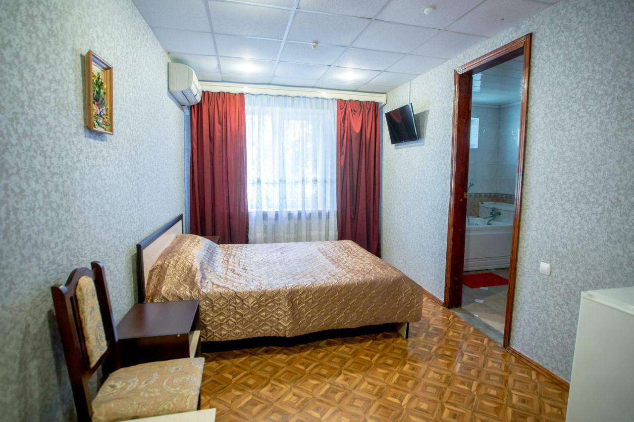 Premium Hotel Izmail Exterior photo